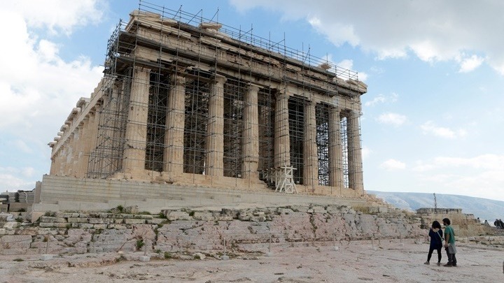 ΥΠΠΟΑ: Έκτακτη σύσκεψη και μέτρα σχετικά με το κρούσμα κορονοϊού στην ΥΣΜΑ