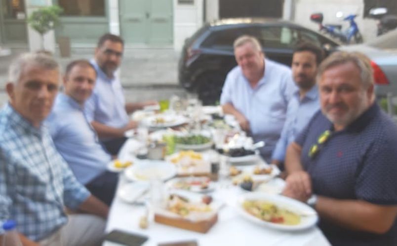 Αυτοδιοικητικό ούζο με άρωμα κεντρικής πολιτικής σκηνής