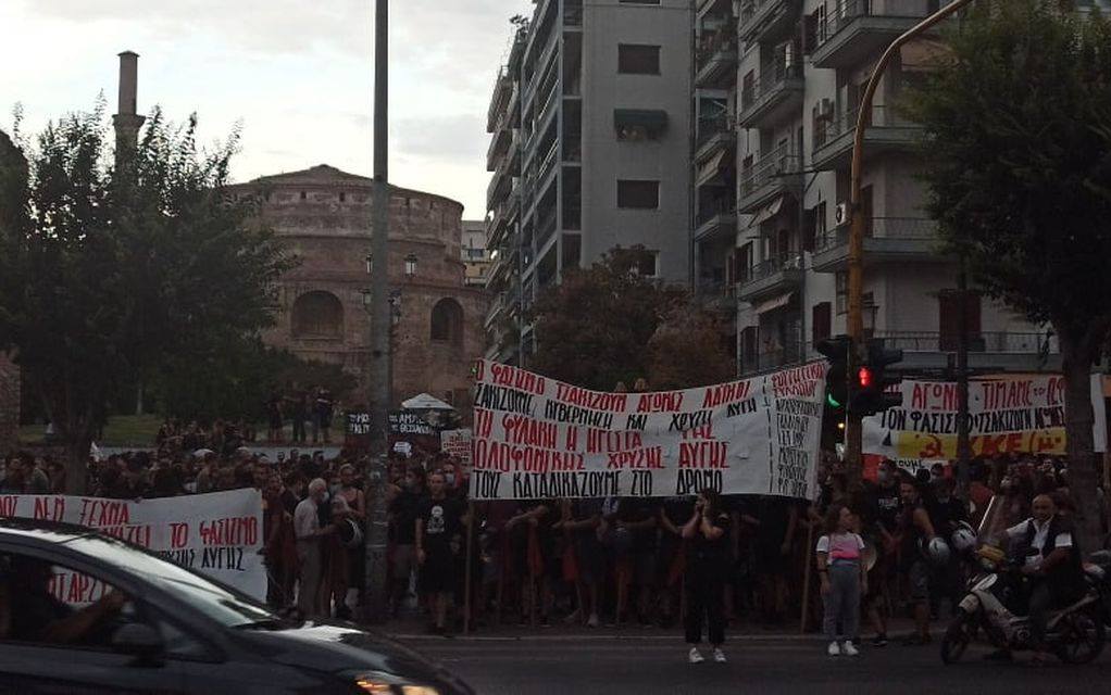 Θεσσαλονίκη: Συγκέντρωση και πορεία για τη δολοφονία Φύσσα (pics&vds)