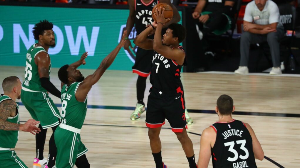 NBA: Έστειλαν τη σειρά σε 7ο παιχνίδι οι Ράπτορς, μια ομάδα μόνος του ο Λέοναρντ