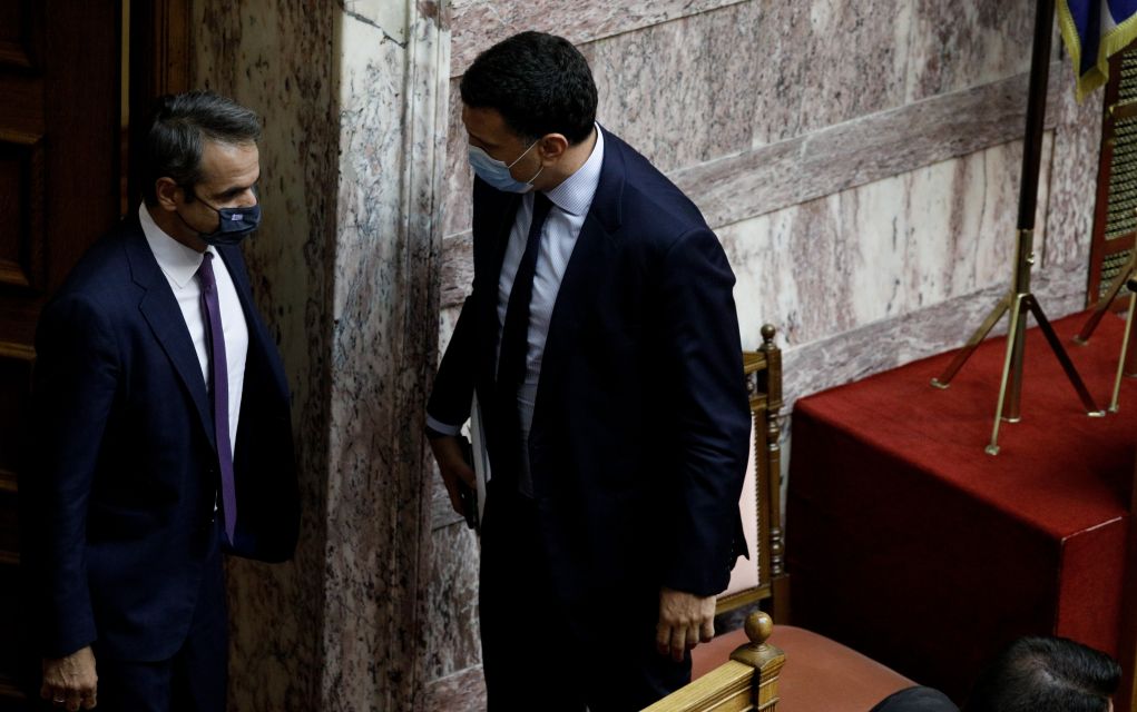 Ο κορoνοϊός «ανεβάζει τον πυρετό» στο Μαξίμου και το Εθνικό Σύστημα Υγείας