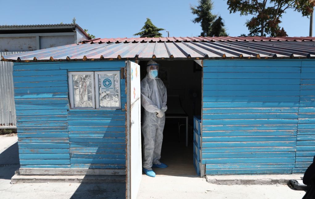 Πρώτο κρούσμα κορονοϊού στη Μόρια – Συναγερμός στον ΕΟΔΥ