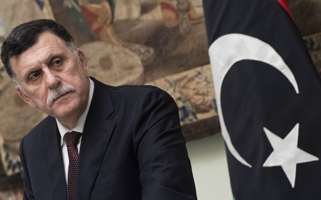 Bloomberg: Ο Σάρατζ ετοιμάζεται να παραιτηθεί από την πρωθυπουργία