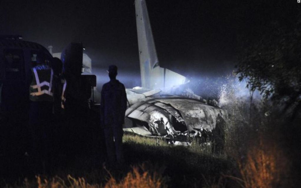 Στους 26 οι νεκροί από την πτώση αεροσκάφους στην Ουκρανία