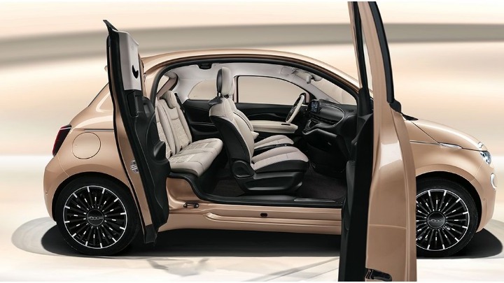 Αποκαλύφθηκε το νέο ηλεκτρικό Fiat 500, με την παγκόσμια πρεμιέρα του 3+1 “la Prima”