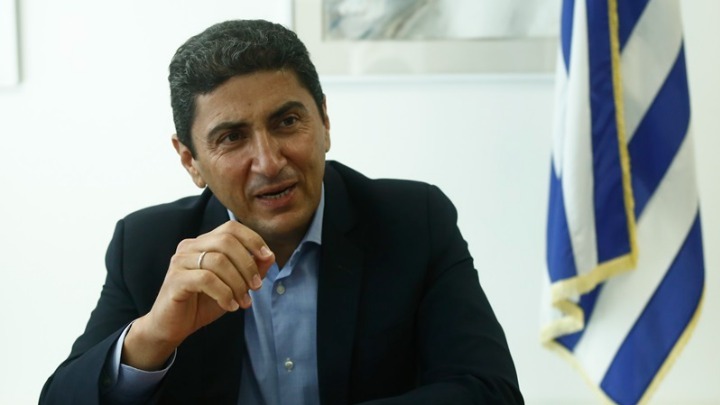 Αυγενάκης: «Η ολιστική μελέτη των FIFA/UEFA πρέπει να αγκαλιαστεί από όλους»