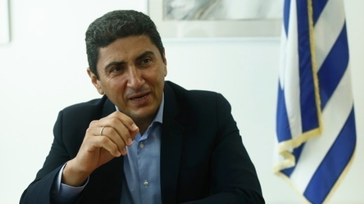 Αυγενάκης: «Μπροστά στη βόλεψη των λίγων διάλεξα το συμφέρον των πολλών» (vid)