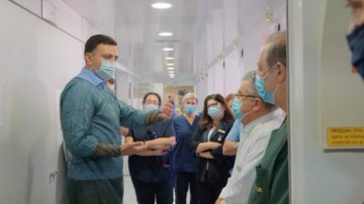 Β. Κικίλιας: Υποδειγματική η λειτουργία του «Λαϊκού». Ενισχύουμε το ΕΣΥ, αναβαθμίζουμε τα νοσοκομεία μας