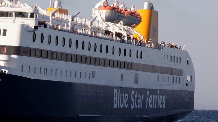 «Blue Star Delos»: Κρούσμα κορονοϊού σε Γαλλίδα συνοδό