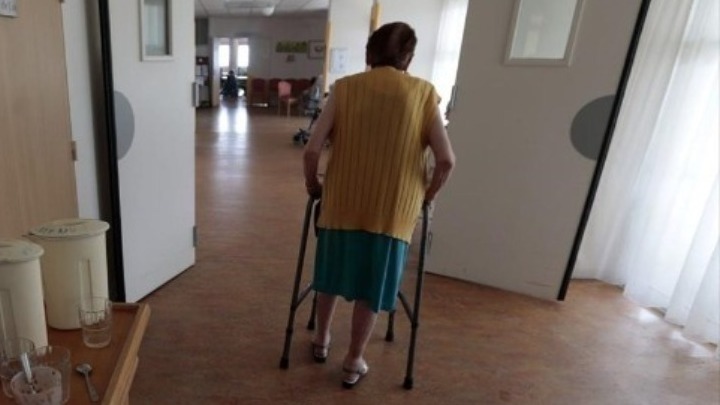 Δ. Μιχαηλίδου: Κάθε δύο εβδομάδες τα τεστ στις δομές ηλικιωμένων