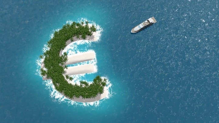 ΕΕ: Εκτός καταλόγου των φορολογικών παραδείσων τα νησιά Κέιμαν