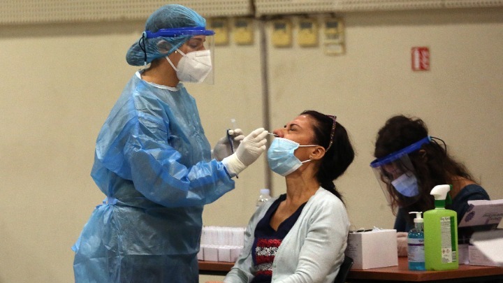 ΕΟΔΥ: 43 θετικά rapid tests από τα 1344 που έγιναν σήμερα στο Περιστέρι