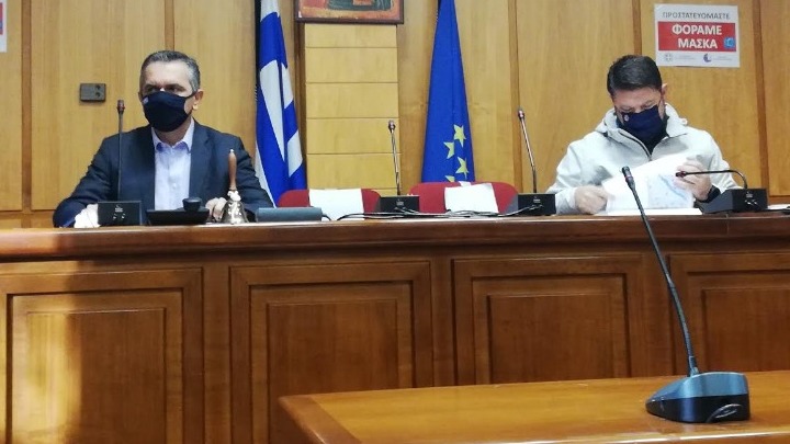 Έκκληση στους πολίτες να τηρήσουν με αυστηρότητα τα μέτρα που έχουν συστήσει οι επιδημιολόγοι απηύθυνε ο Ν. Χαρδαλιάς