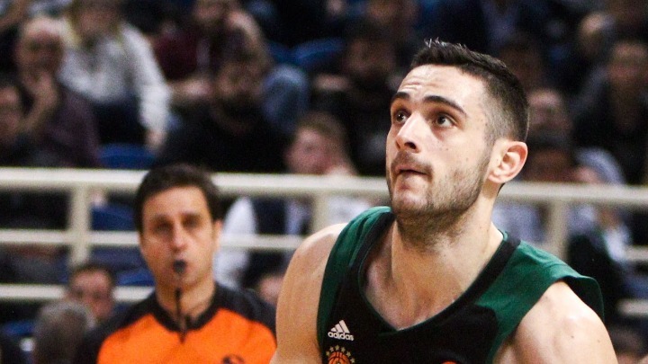 Εκτός για τρίτη ημέρα οι Παπαπέτρου, Σάικς