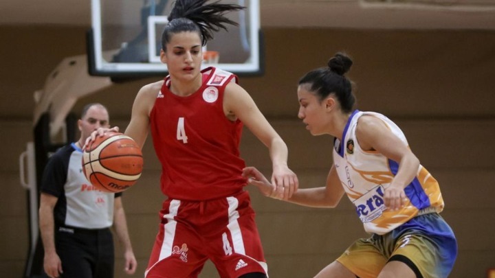 Εμφατική πρεμιέρα ο Ολυμπιακός