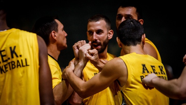 Ετοιμη η ΑΕΚ για το τρόπαιο