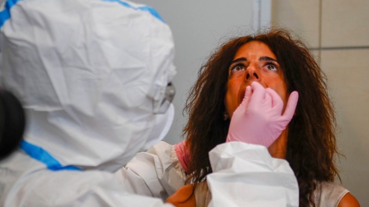 Γαλλία-Covid-19: Σχεδόν 13.000 νέα κρούσματα, 117 θάνατοι