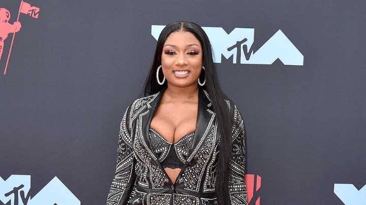 Η Megan Thee Stallion δημιούργησε Ταμείο Υποτροφιών για έγχρωμες γυναίκες