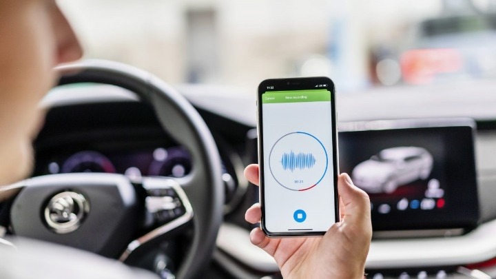 Η Skoda χρησιμοποιεί τεχνητή νοημοσύνη για τη διάγνωση βλαβών