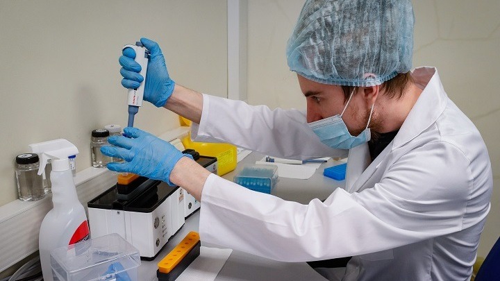 ΗΠΑ-Covid-19: Η δοκιμή του εμβολίου της AstraZeneca ενδέχεται να ξαναρχίσει αυτήν την εβδομάδα