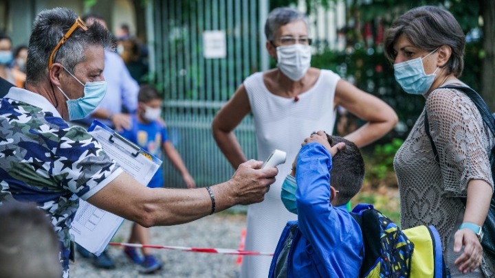 Ιταλία: 9.338 νέα κρούσματα κορονοϊού, 73 νεκροί