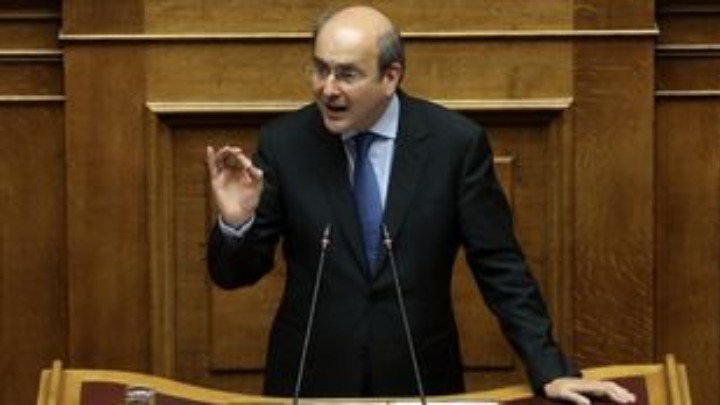 Χατζηδάκης: Πέντε νέα μέτρα για το δημογραφικό πρόβλημα στην Ελλάδα