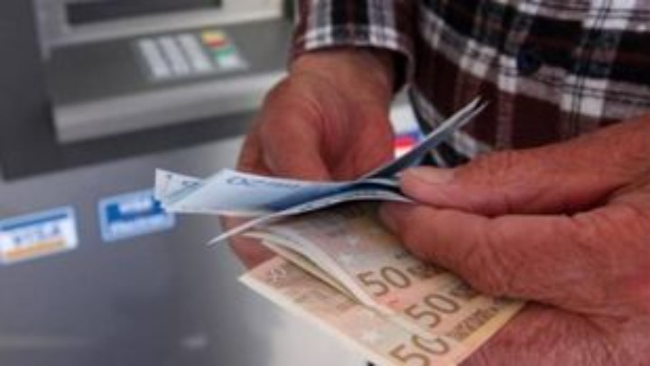 Κατατέθηκε τροπολογία για τα αναδρομικά των συνταξιούχων – Τι προβλέπει