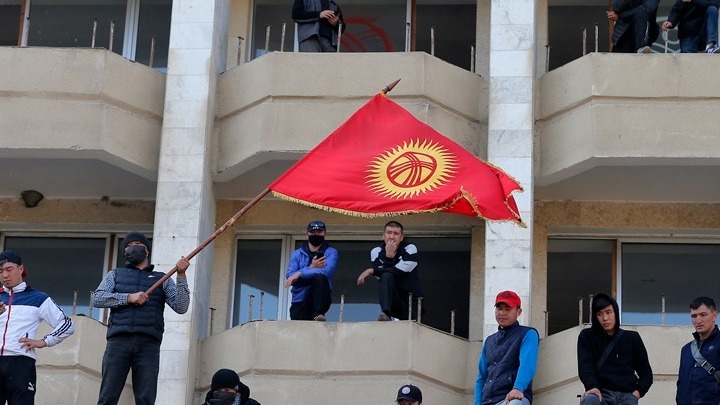 Κιργιστάν: Το κοινοβούλιο ψήφισε την άρση της κατάστασης έκτακτης ανάγκης