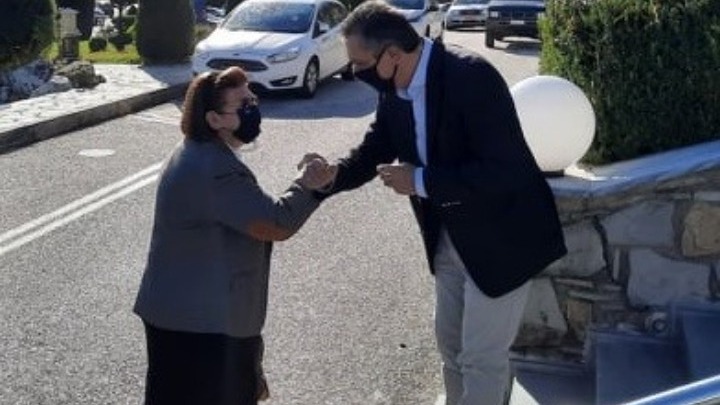 Λ. Μενδώνη: Στήριξη στην επέκταση του Αρχαιολογικού Μουσείου Αιανής