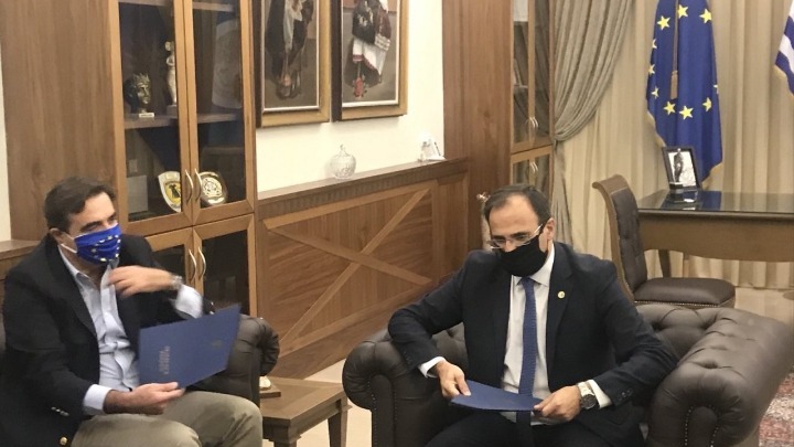 Μ. Σχοινάς στον δήμαρχο Σερρών: «Έχετε έναν σύμμαχο στις Βρυξέλλες»