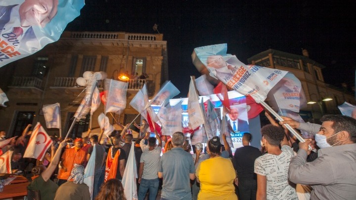 O Ερσίν Τατάρ νέος ηγέτης των Τουρκοκυπρίων με ποσοστό 51,74%
