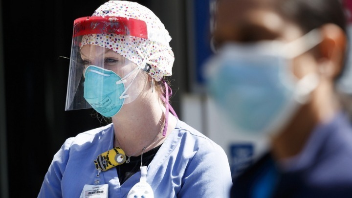 Πάνω από 400.000 τα κρούσματα παγκοσμίως μέσα σε 24 ώρες, στο επίκεντρο της πανδημίας η Ευρώπη