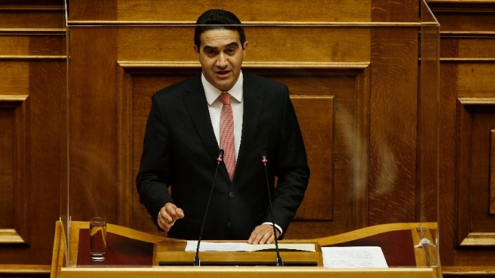 Πρόταση δυσπιστίας – Μ. Κατρίνης: “Το ΚΙΝΑΛ δεν θα δώσει ψήφο εμπιστοσύνης στην κυβέρνηση και στον κ. Σταϊκούρα”