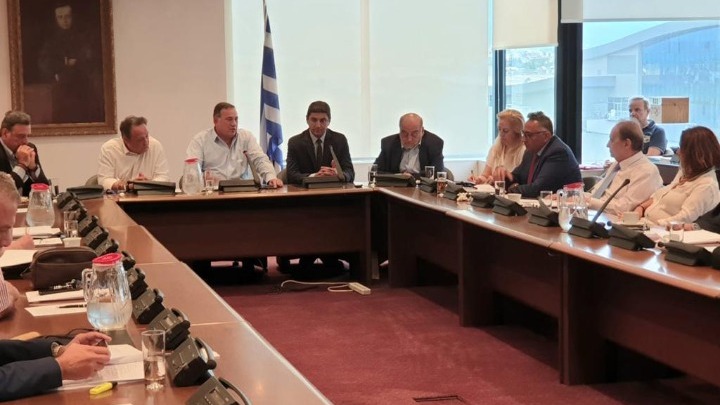 ΑΠΟΚΛΕΙΣΤΙΚΟ: Οι θητείες και τα όρια ηλικίας στο επίκεντρο της ΕΟΕ