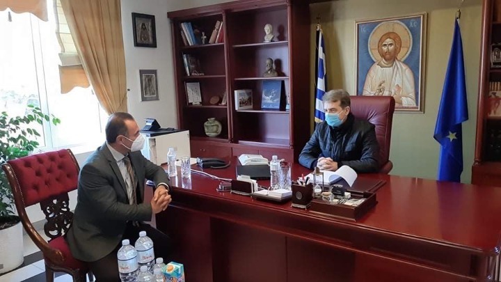 Αποφασιστικότητα και απόλυτη συμμόρφωση με τα υγειονομικά μέτρα ζήτησε ο Μ. Χρυσοχοΐδης