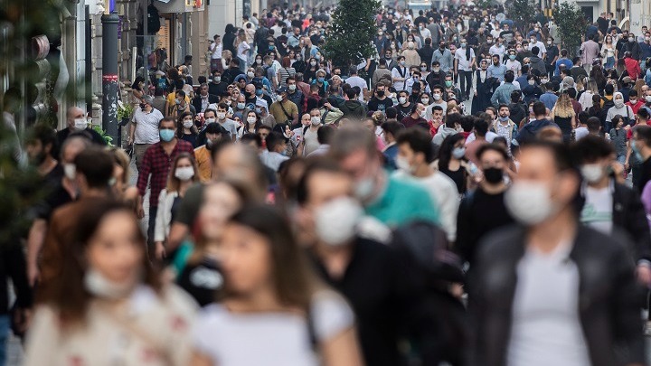 Covid-19: Η Τουρκία απαγόρευσε το κάπνισμα σε δημόσιους χώρους, καθώς αυξάνεται ο αριθμός ασθενών