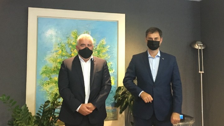 Έκτακτη οικονομική ενίσχυση του κλάδου των τουριστικών λεωφορείων
