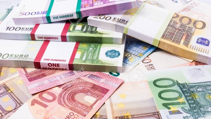 Έρευνα σε συλλόγους της Πορτογαλίας για οικονομικά εγκλήματα