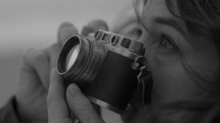Exposure», με τη Σαρλότ Γκενσμπούρ