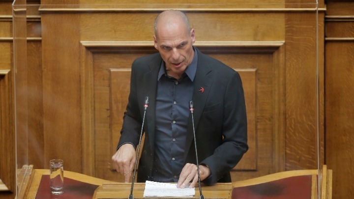 Γ. Βαρουφάκης: Η επίταξη του ιδιωτικού τομέα της υγείας πρέπει να γίνει σήμερα