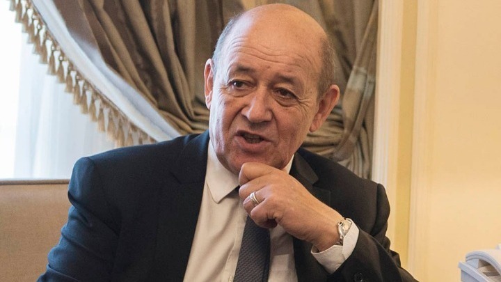 Γάλλος ΥΠΕΞ: Θα χρειασθεί μια «νέα διατλαντική σχέση» μεταξύ της Ουάσινγκτον και των Βρυξελλών