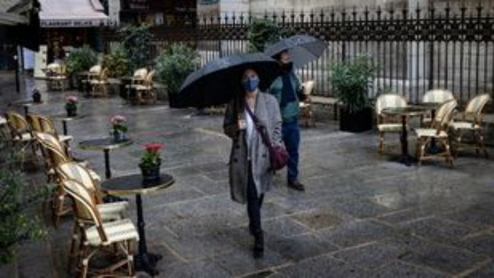 Η κοινωνική απομόνωση κάνει τους ανθρώπους να «πεινάνε» για παρέα