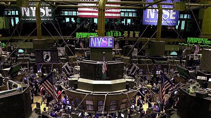 ΗΠΑ: Ο δείκτης Dow Jones ξεπέρασε τις 30.000 μονάδες