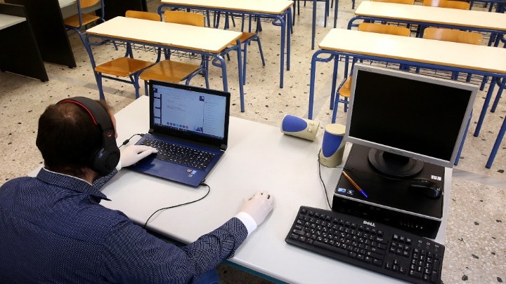 «Ηλεκτρονικό κουδούνι» για γυμνάσια και λύκεια από σήμερα