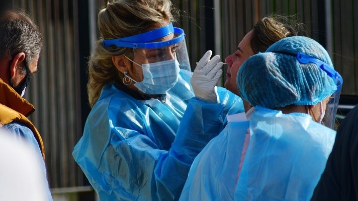 Κορονοϊός-Ελλάδα: 3.227 νέα κρούσματα, 499 διασωληνωμένοι, 59 θάνατοι