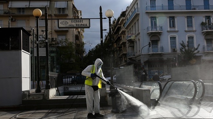 Μεγάλη δράση καθαριότητας-απολύμανσης στον Άγιο Παύλο από τον δήμο Αθηναίων