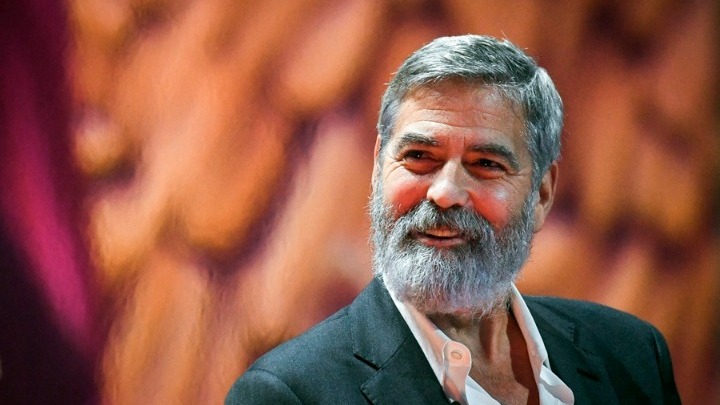 Ο Τζορτζ Κλούνεϊ αποκαλύπτει γιατί έδωσε από 1 εκατ. δολ. σε 14 φίλους  του