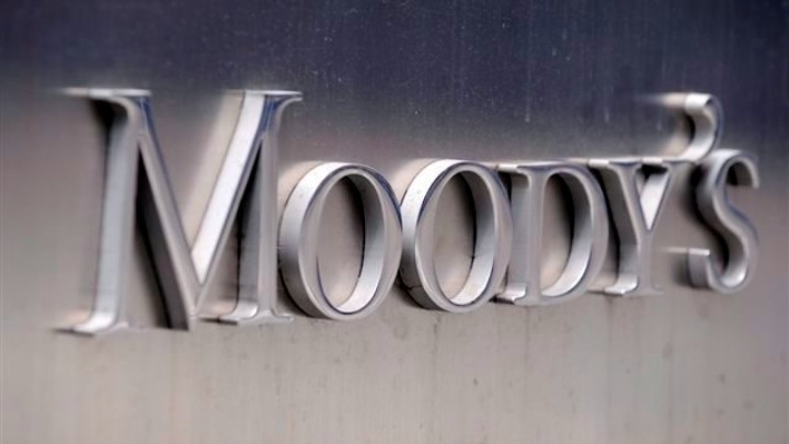 Ο οίκος Moody’s αναβάθμισε το ελληνικό αξιόχρεο σε Ba3 με σταθερές προοπτικές