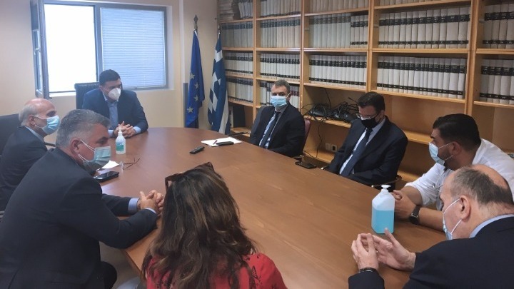 Περαιτέρω μέτρα για τον περιορισμό της  διασποράς του κορονοϊού στη Θεσσαλονίκη θα εισηγηθεί στον πρωθυπουργό ο Β.Κικίλιας