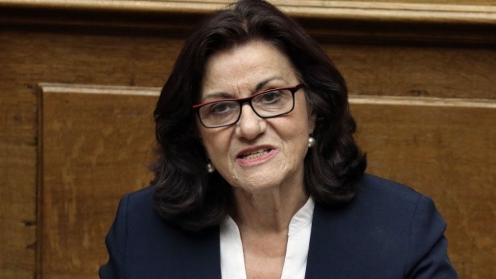 Θεανώ Φωτίου: Η κυβέρνηση οκτώ μήνες μετά υπόσχεται να δώσει υγειονομικό υλικό και τεστ στα γηροκομεία